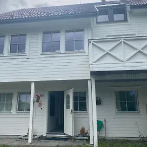 Casa La Familia Homestay